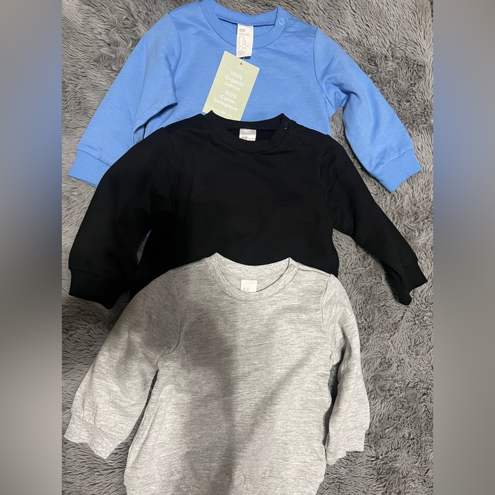 3 H&M sweatshirts (6-9 months)